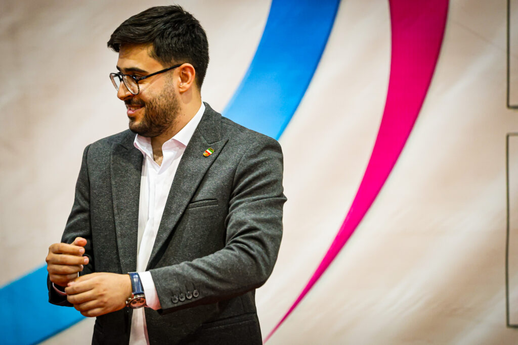 دعوت از علیرضا حمامی برای تدریس در دوره سراسری داوری ژیمناستیک برای همه